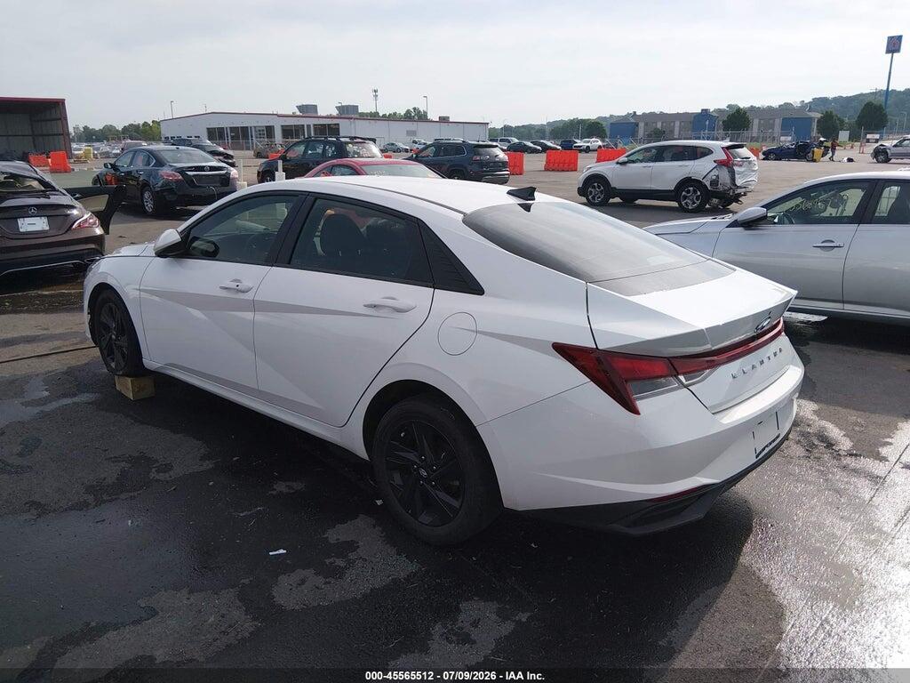 5NPLM4AG7PH100761 2023 HYUNDAI ELANTRA photo no. 3