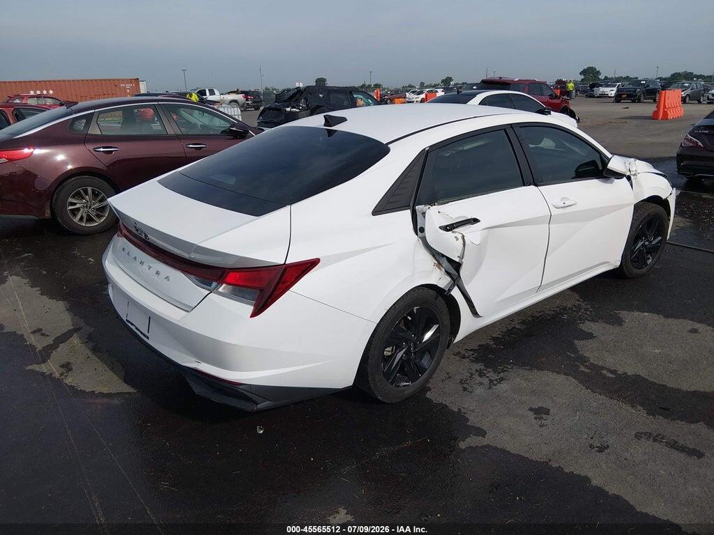 5NPLM4AG7PH100761 2023 HYUNDAI ELANTRA photo no. 4