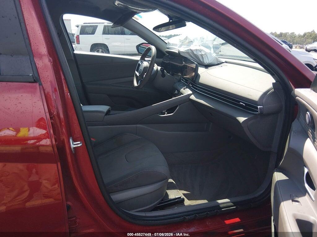 KMHLS4AG1PU597622 2023 HYUNDAI ELANTRA photo no. 5