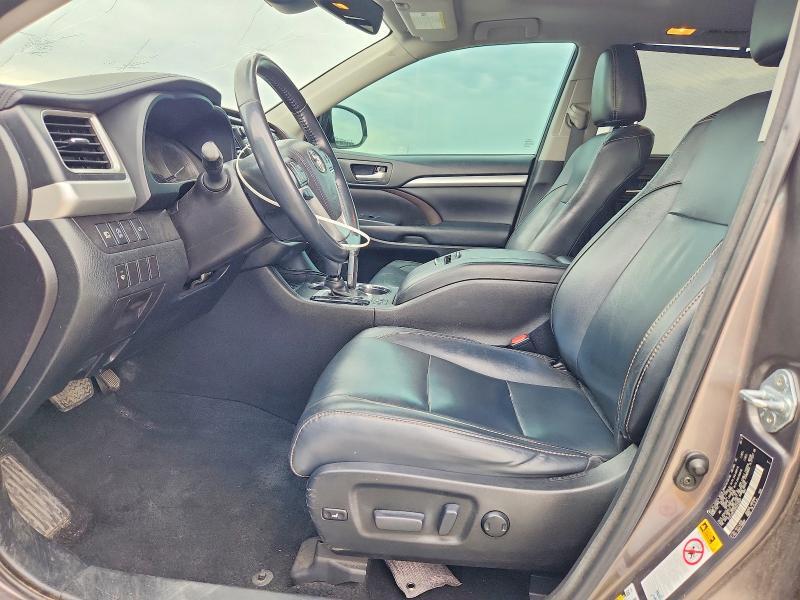 5TDJZRFH3HS432697 2017 TOYOTA HIGHLANDER photo no. 7