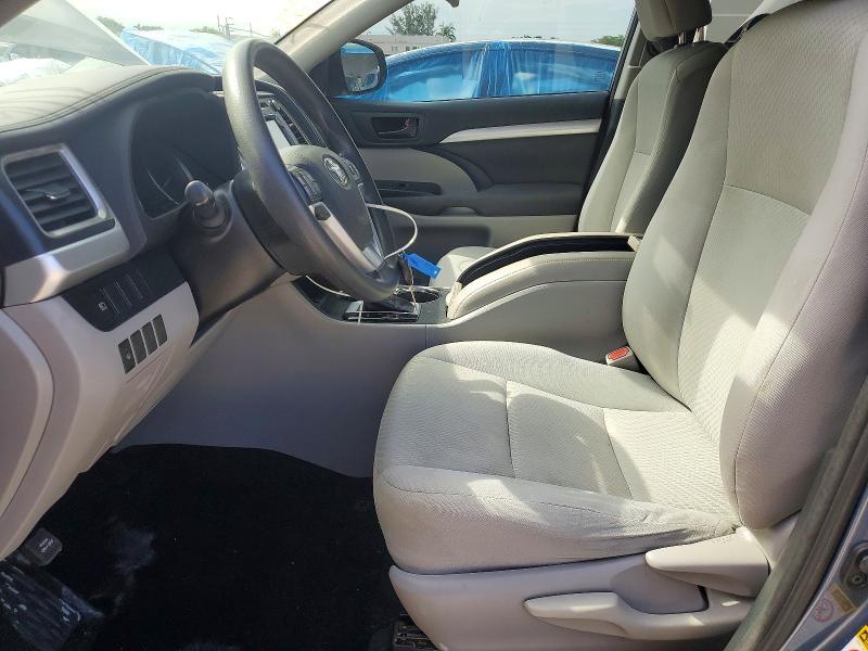 2017 TOYOTA HIGHLANDER LE — Фото 7 из 14