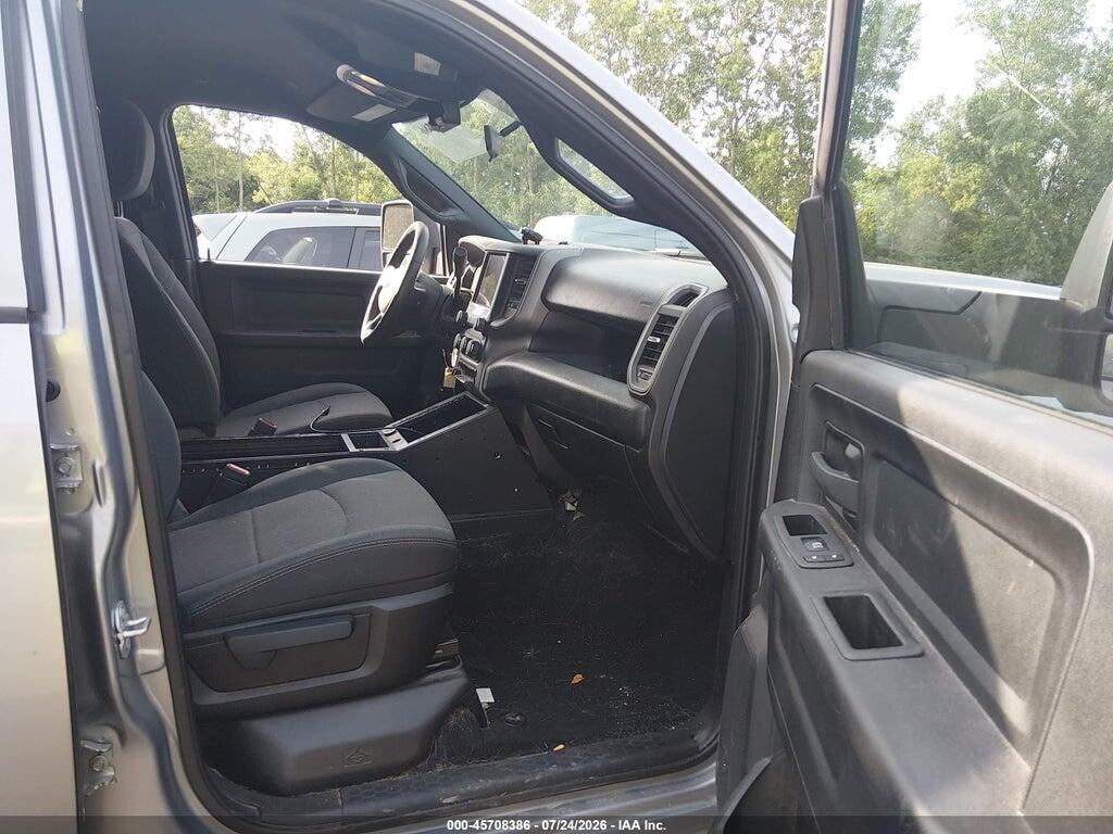3C63RRGL4RG241678 2024 RAM 3500 photo no. 5