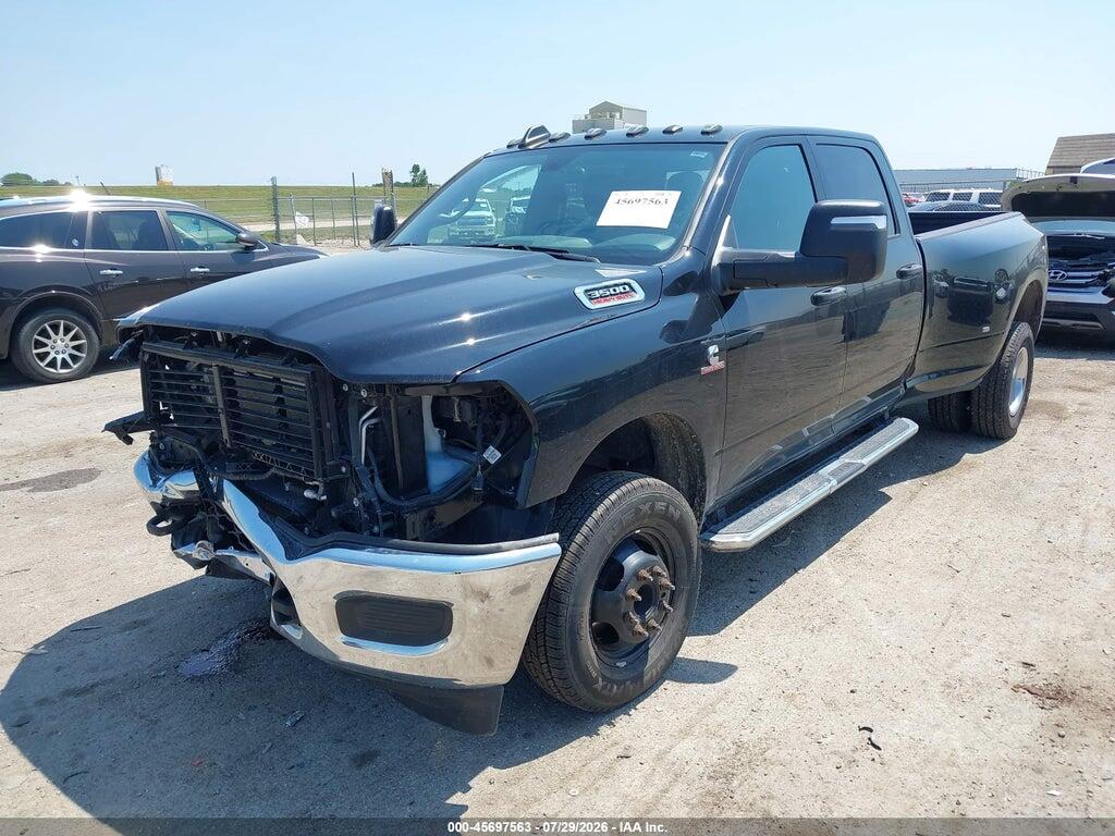 3C63RRGL1RG256154 2024 RAM 3500 photo no. 2