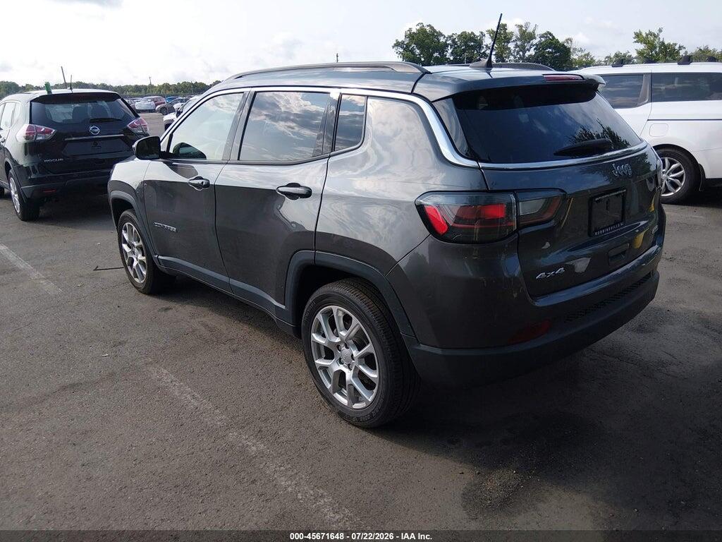 3C4NJDFN5PT535688 2023 JEEP COMPASS photo no. 3