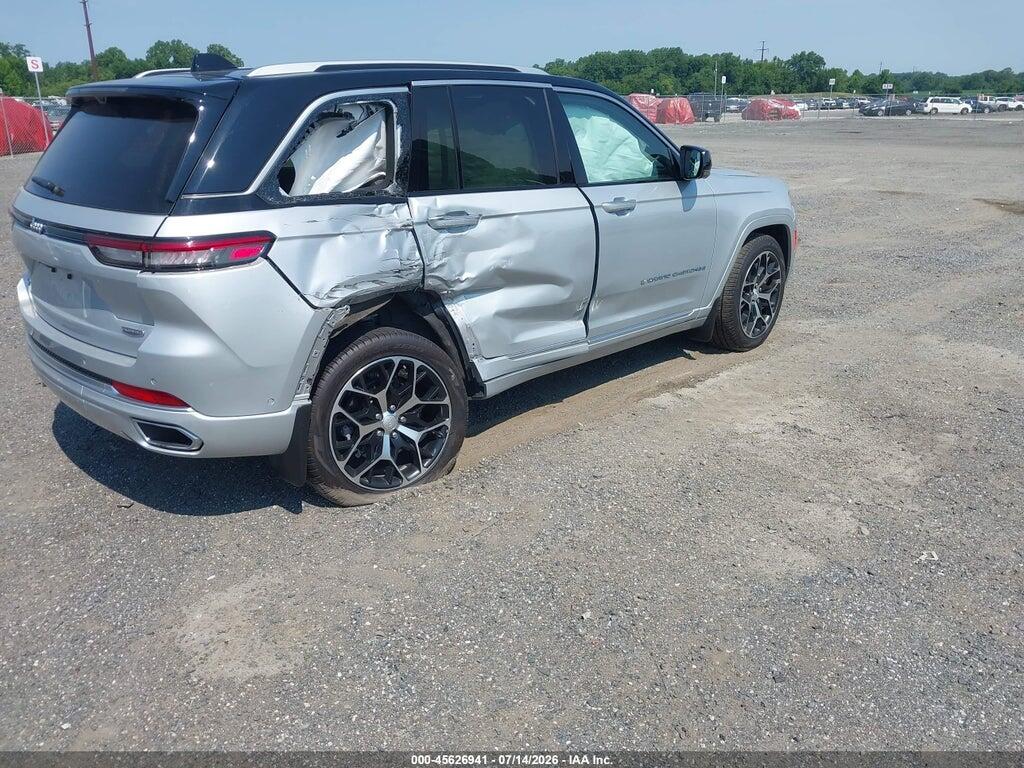 1C4RJYE62P8789425 2023 JEEP GRAND CHEROKEE 4XE photo no. 4