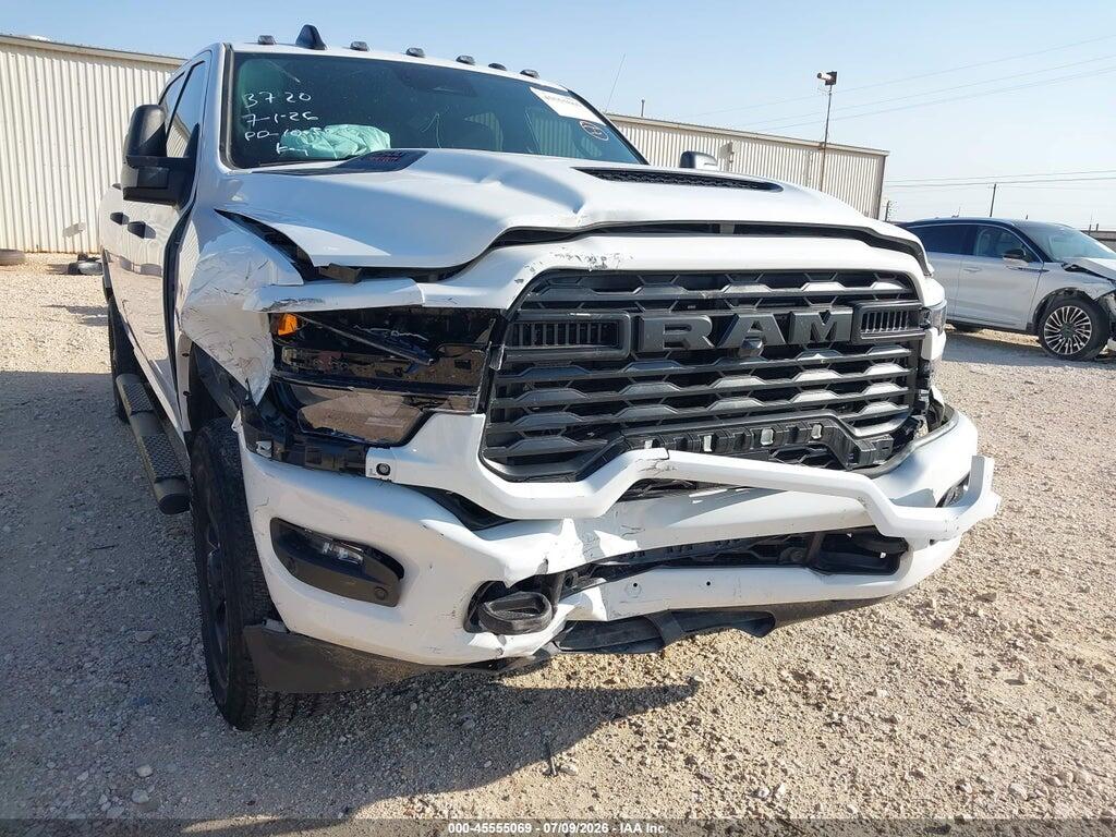 3C63R5CL2TG193720 2026 RAM 2500 photo no. 11