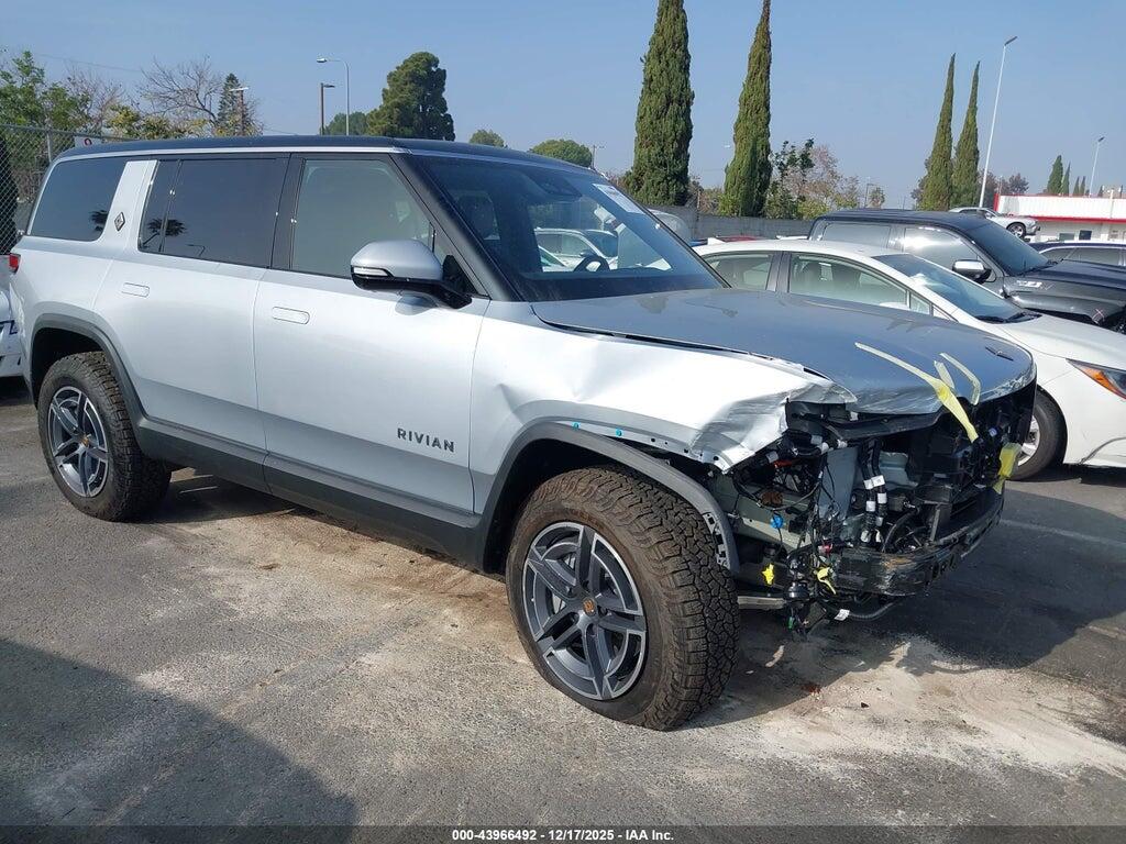 7PDSGGBA6TN080102 2026 RIVIAN R1S photo no. 1