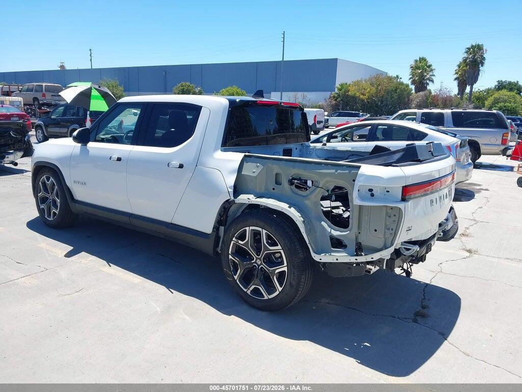 7FCTGFAAXTN043572 2026 RIVIAN R1T photo no. 3
