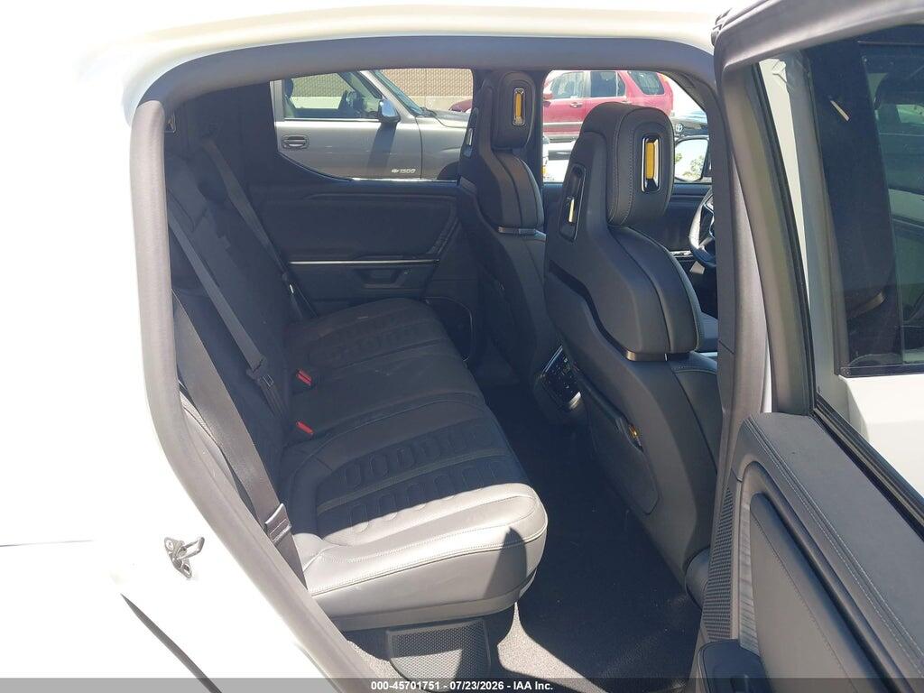 7FCTGFAAXTN043572 2026 RIVIAN R1T photo no. 8