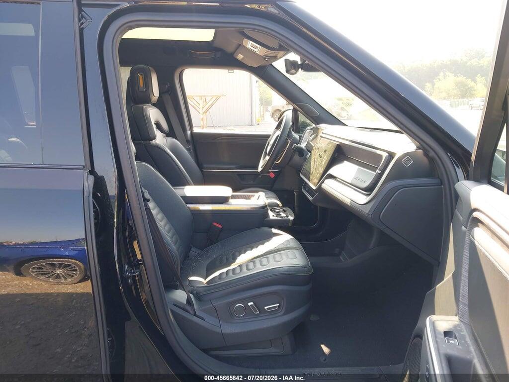 7PDSGFBA3TN092363 2026 RIVIAN R1S photo no. 5