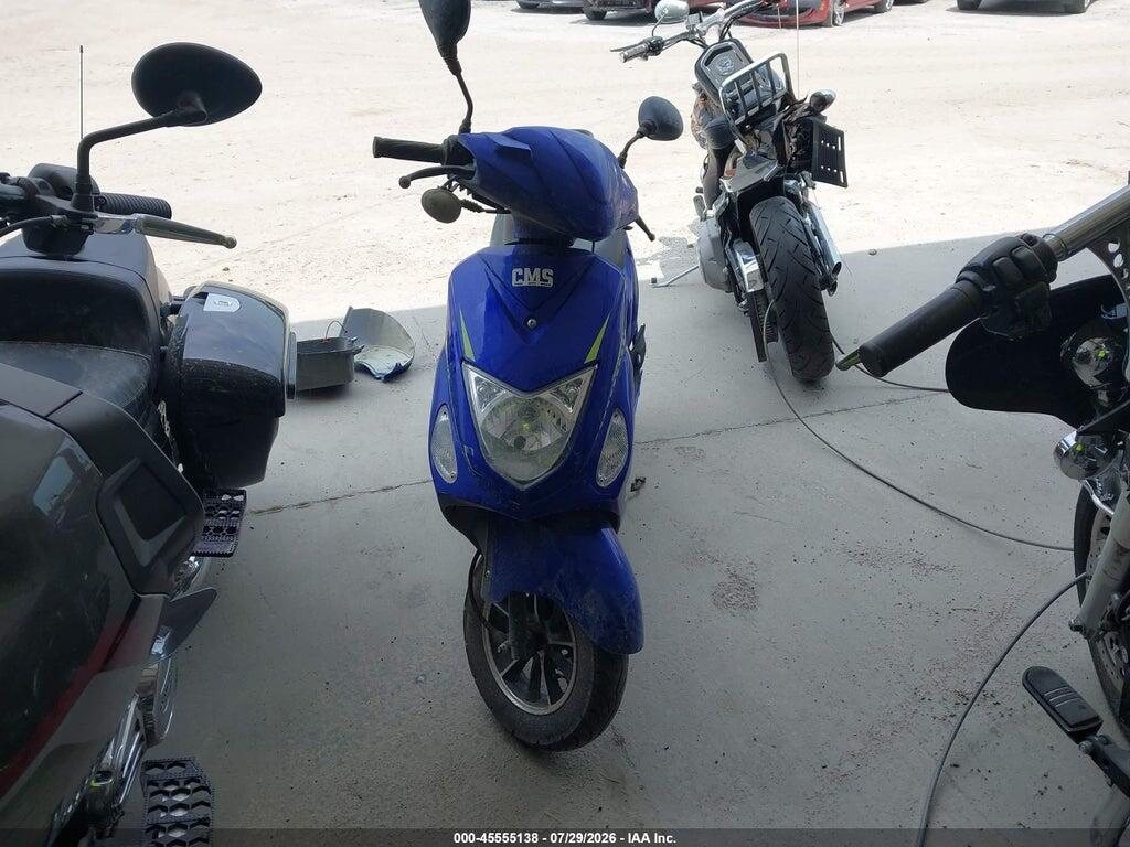 LFETCAGJ0R1B01437 2024 SCOOTER 50CC photo no. 5