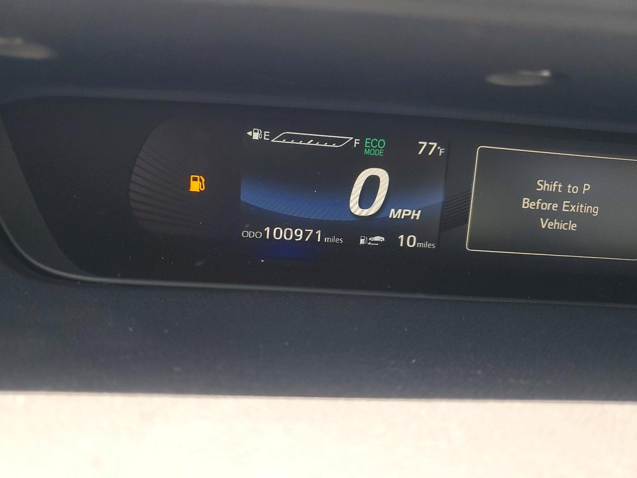 JTDBVRBD3HA001955 2017 TOYOTA MIRAI photo no. 9