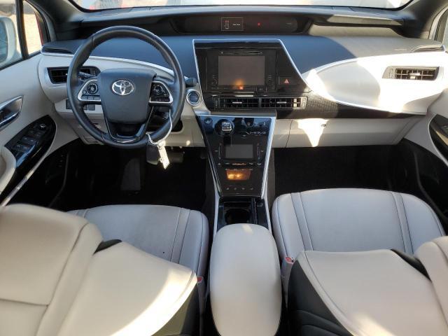 2017 TOYOTA MIRAI — Фото 8 из 12