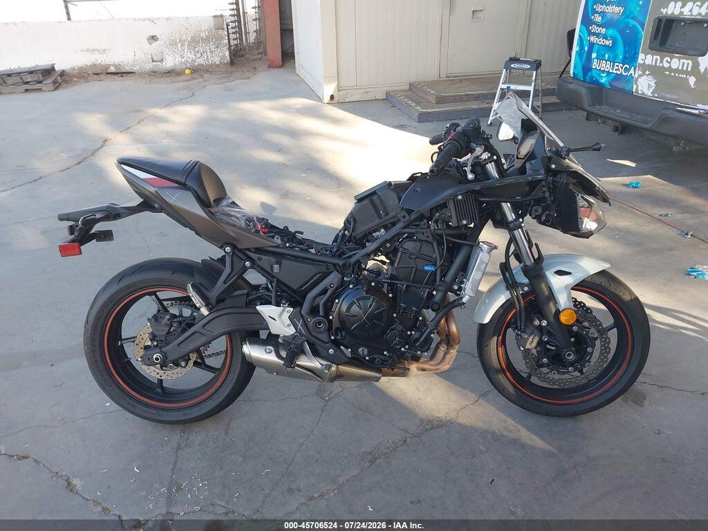 ML5EXER16PDA90913 2023 KAWASAKI EX650 photo no. 12