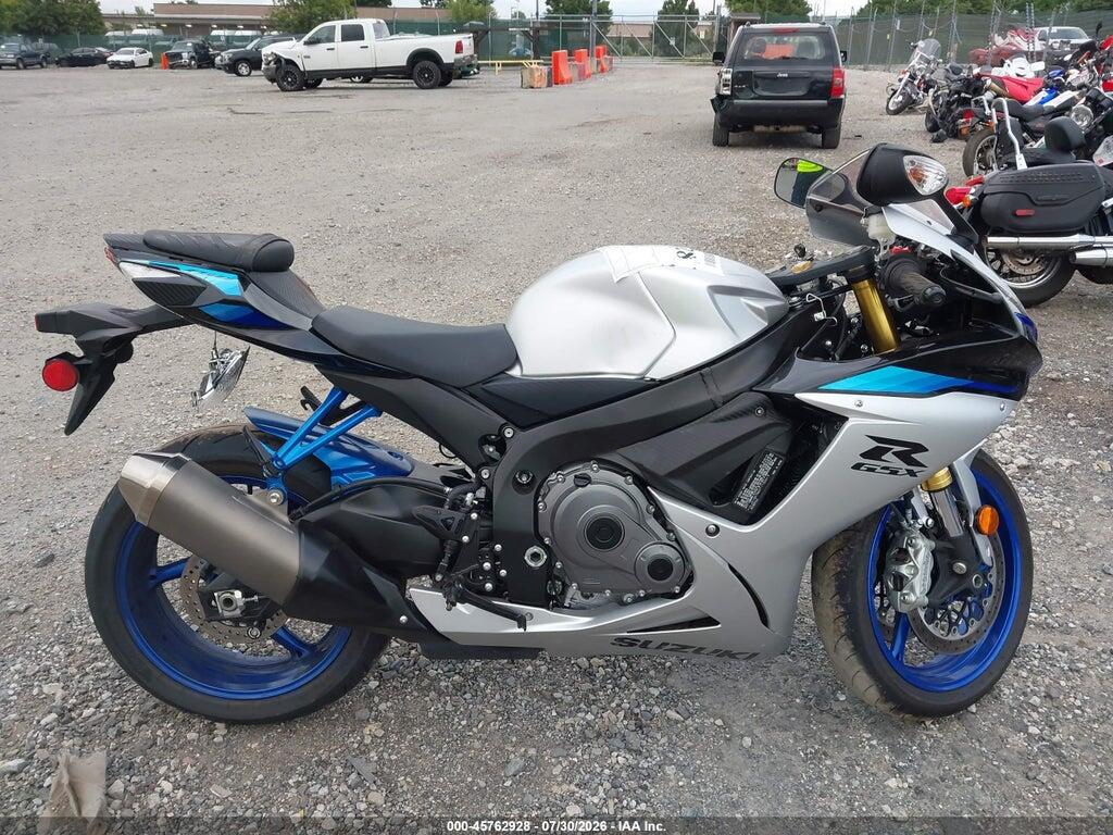 JS1GR7MA9T7100619 2026 SUZUKI GSX-R750 photo no. 12