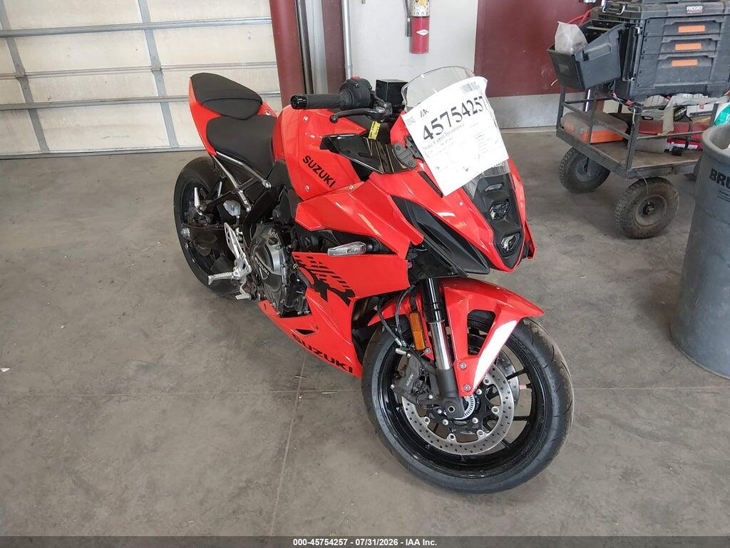 JS1EM13B2T7101835 2026 SUZUKI GSX800 photo no. 1