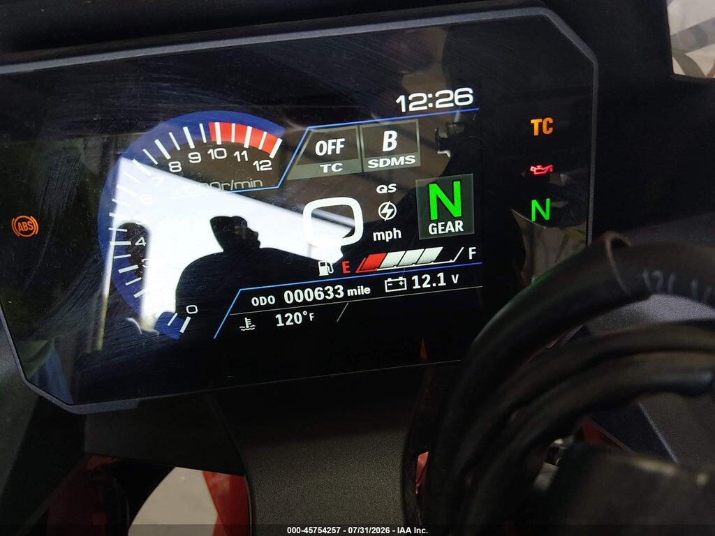 JS1EM13B2T7101835 2026 SUZUKI GSX800 photo no. 7