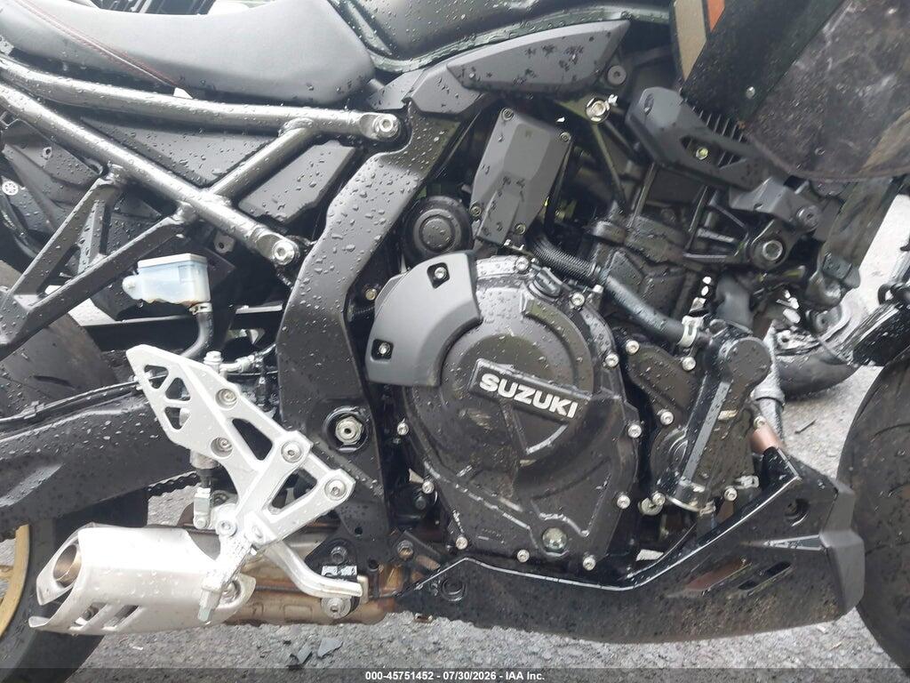 JS1EM16B3T7100415 2026 SUZUKI GSX800 photo no. 8