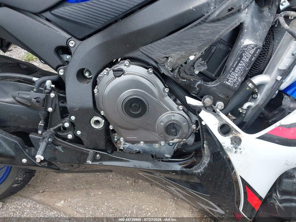 JS1GN7FA4T7101217 2026 SUZUKI GSX-R600 photo no. 8