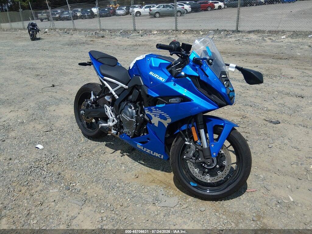 JS1EM13B8T7100835 2026 SUZUKI GSX800 photo no. 1