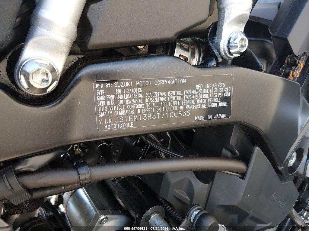 JS1EM13B8T7100835 2026 SUZUKI GSX800 photo no. 10