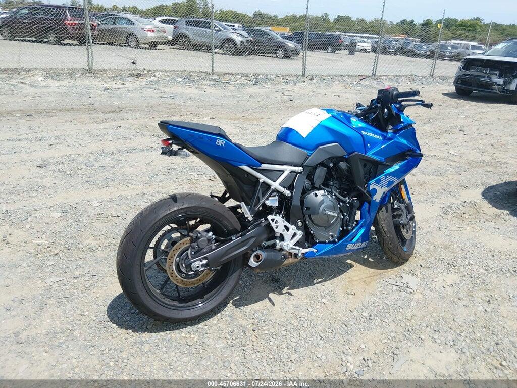 JS1EM13B8T7100835 2026 SUZUKI GSX800 photo no. 4