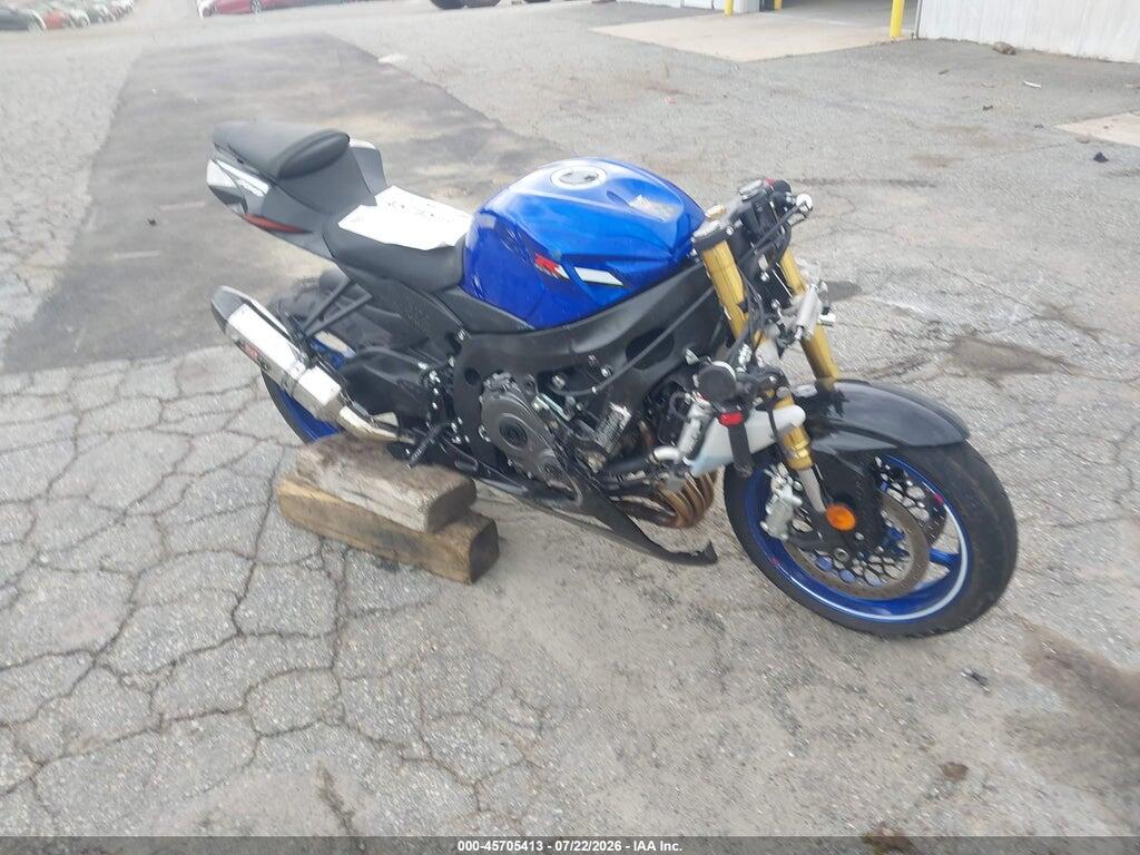 JS1GR7MA3T7101412 2026 SUZUKI GSX-R750 photo no. 1