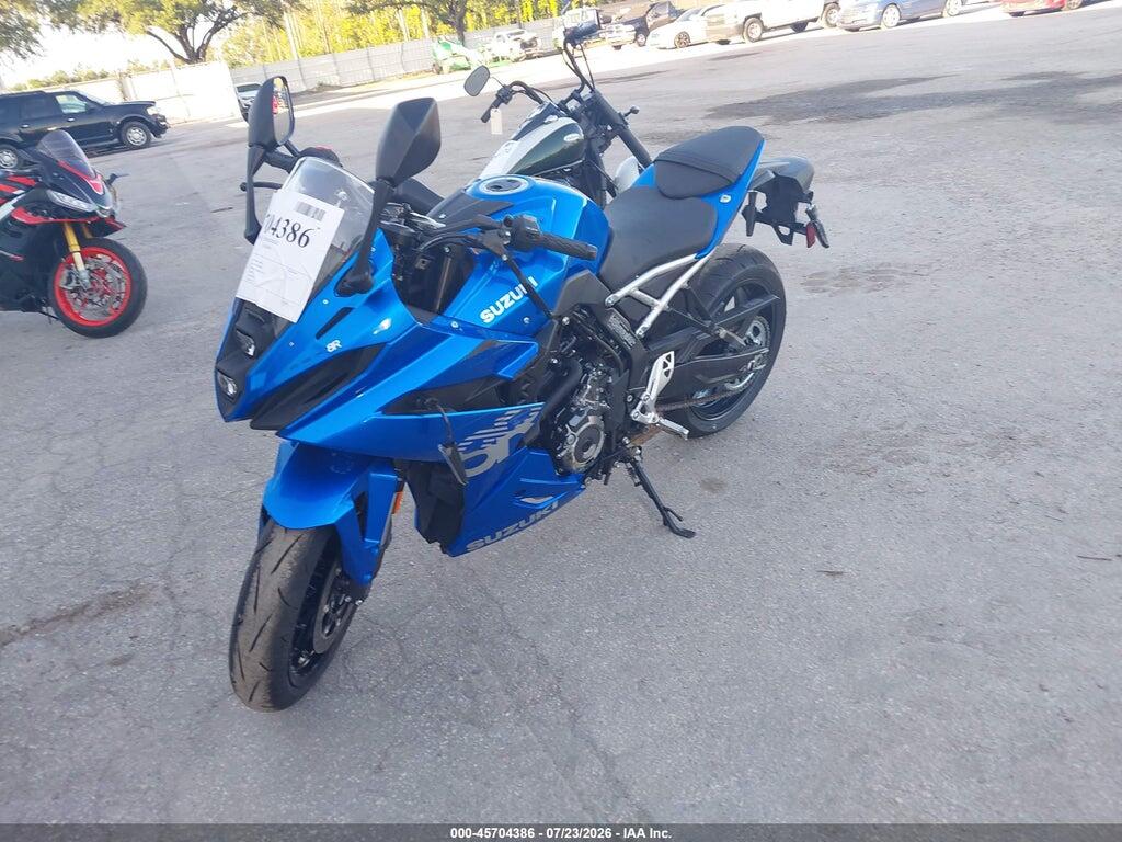 JS1EM13B4T7100654 2026 SUZUKI GSX800 photo no. 2