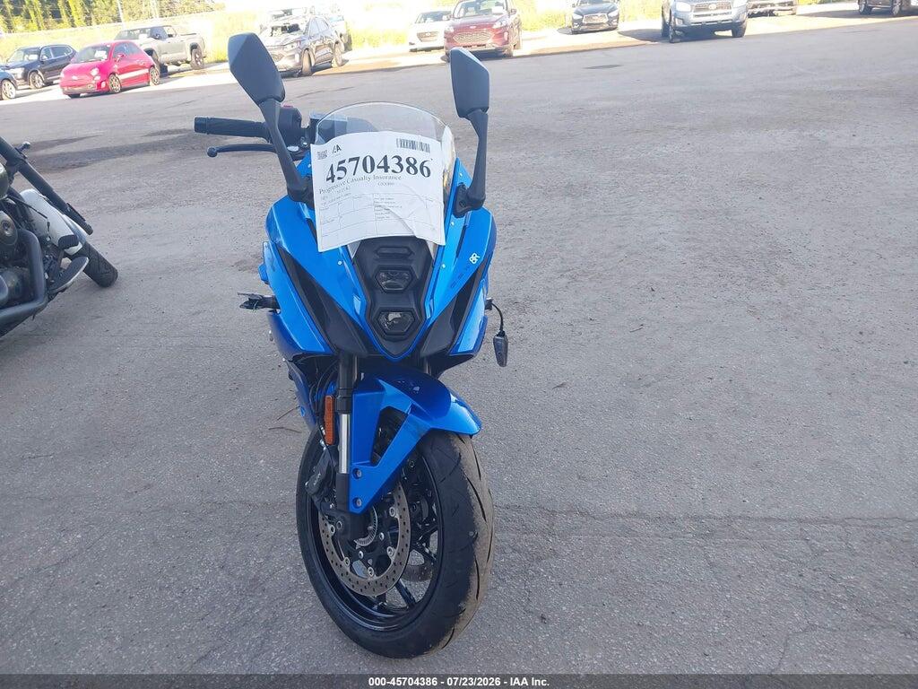 JS1EM13B4T7100654 2026 SUZUKI GSX800 photo no. 5