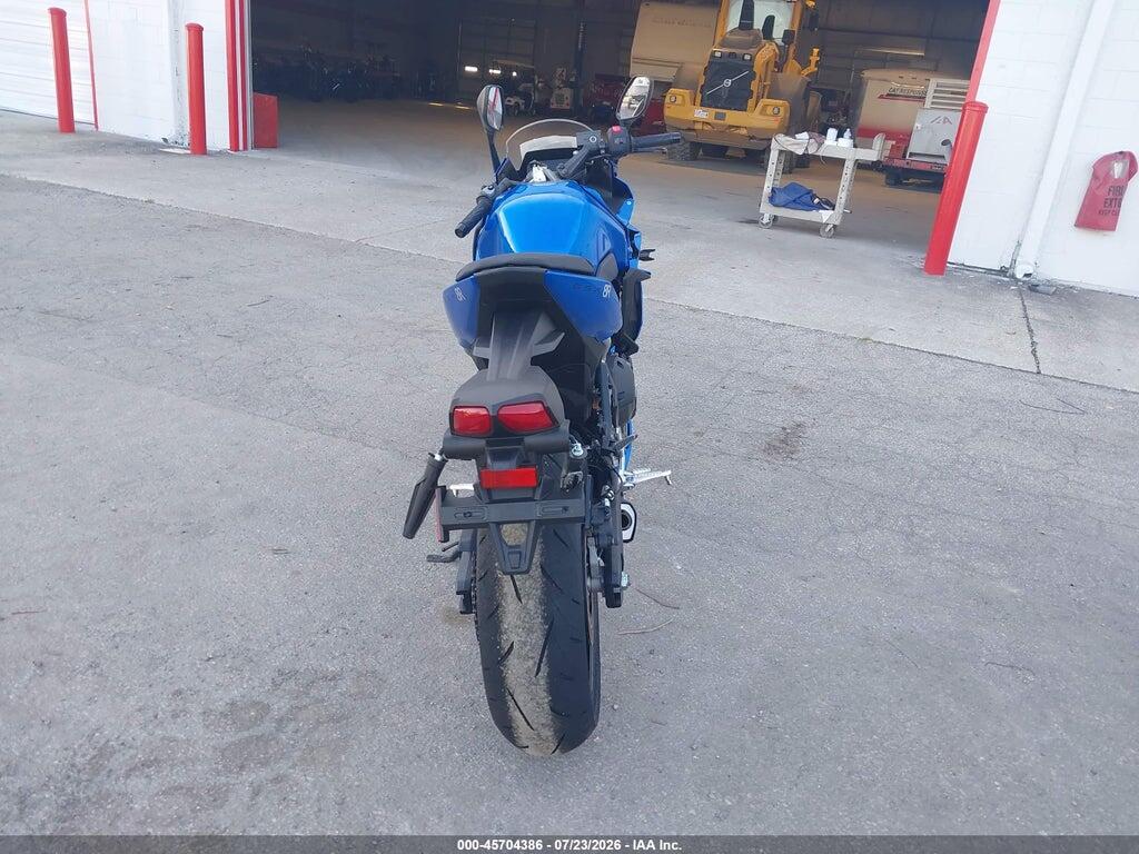 JS1EM13B4T7100654 2026 SUZUKI GSX800 photo no. 6