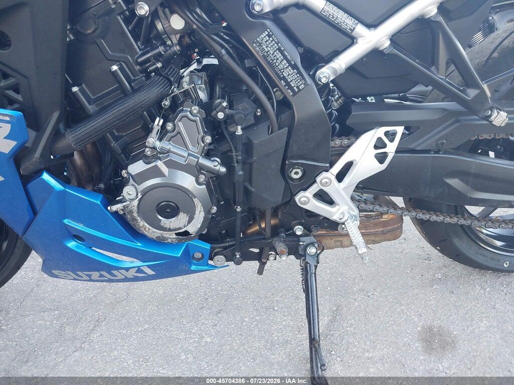 JS1EM13B4T7100654 2026 SUZUKI GSX800 photo no. 9
