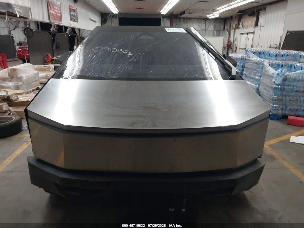 7G2CEHEDXTA090864 2026 TESLA CYBERTRUCK photo no. 11