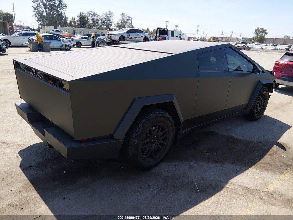 7G2CEHED4TA091413 2026 TESLA CYBERTRUCK photo no. 4