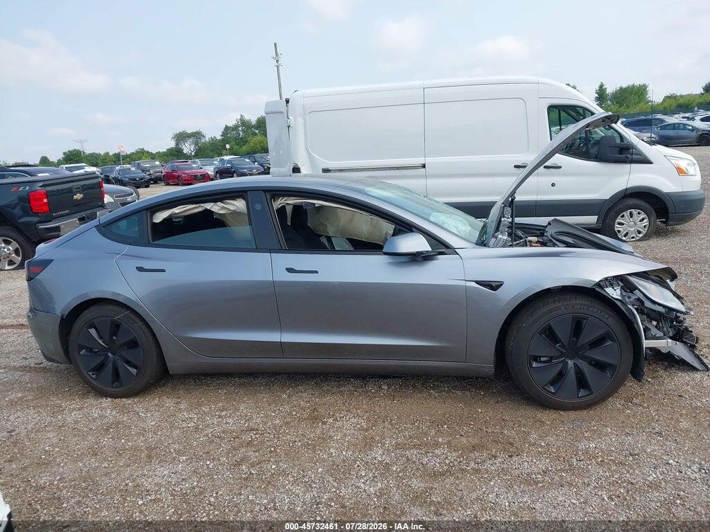 5YJ3E1EB4TF206765 2026 TESLA MODEL 3 photo no. 11