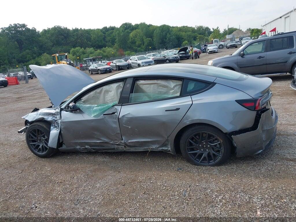 5YJ3E1EB4TF206765 2026 TESLA MODEL 3 photo no. 12