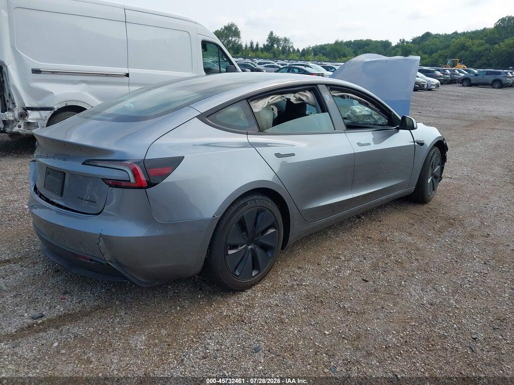 5YJ3E1EB4TF206765 2026 TESLA MODEL 3 photo no. 4