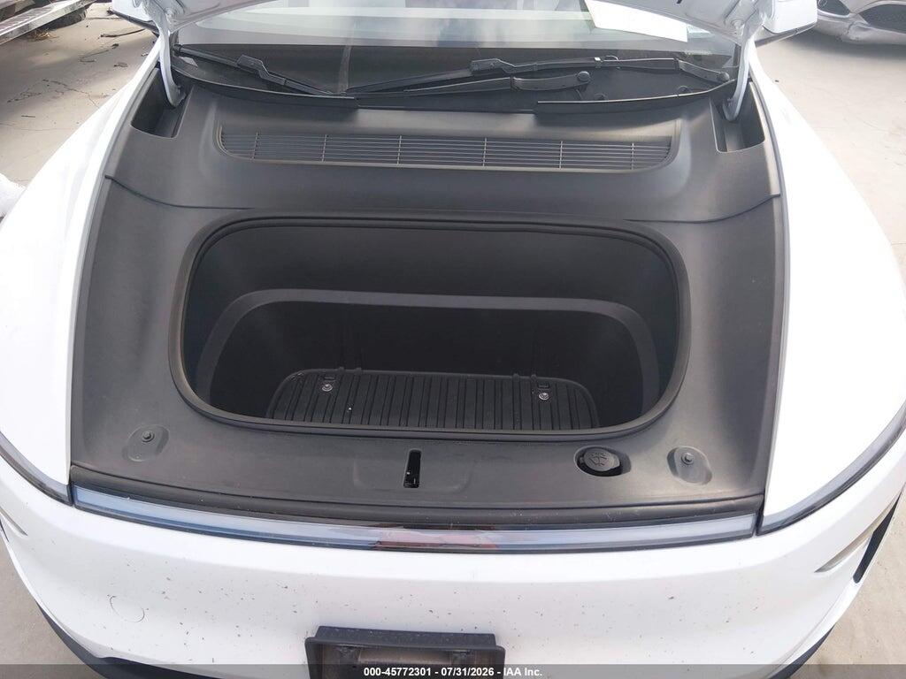 7SAYGDEEXTA395076 2026 TESLA MODEL Y photo no. 10