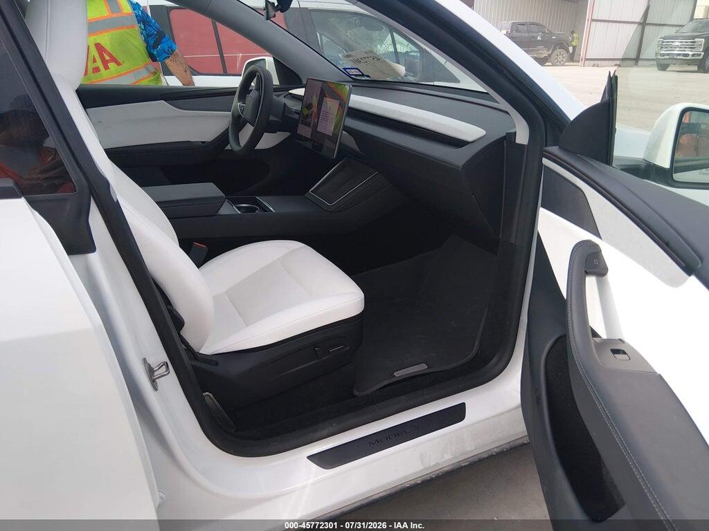 7SAYGDEEXTA395076 2026 TESLA MODEL Y photo no. 5