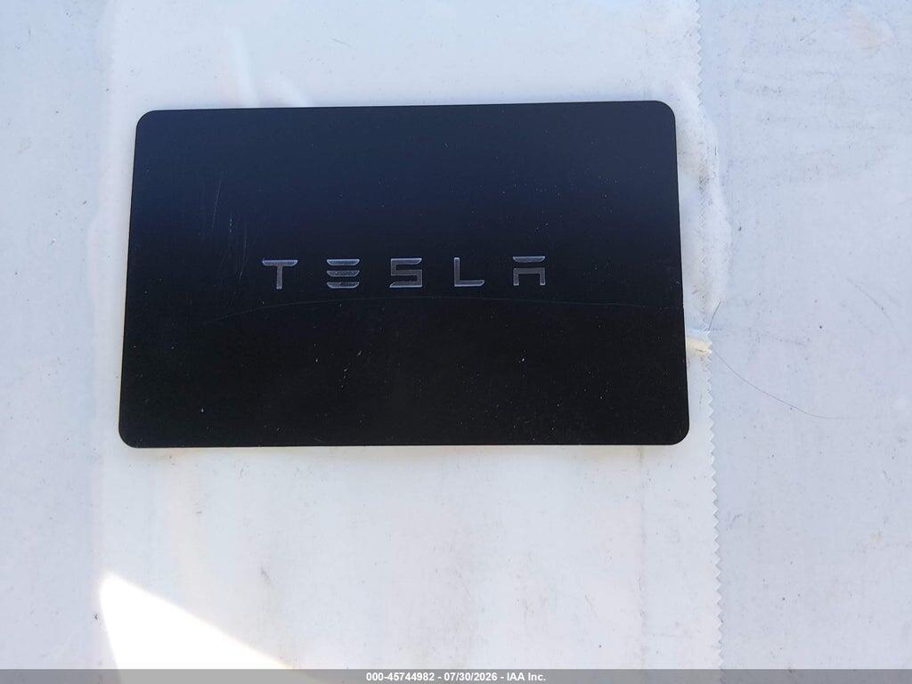 7SAYGDEE9TF355185 2026 TESLA MODEL Y photo no. 11