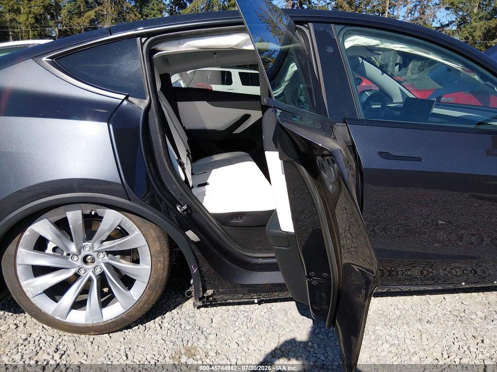 7SAYGDEE9TF355185 2026 TESLA MODEL Y photo no. 8