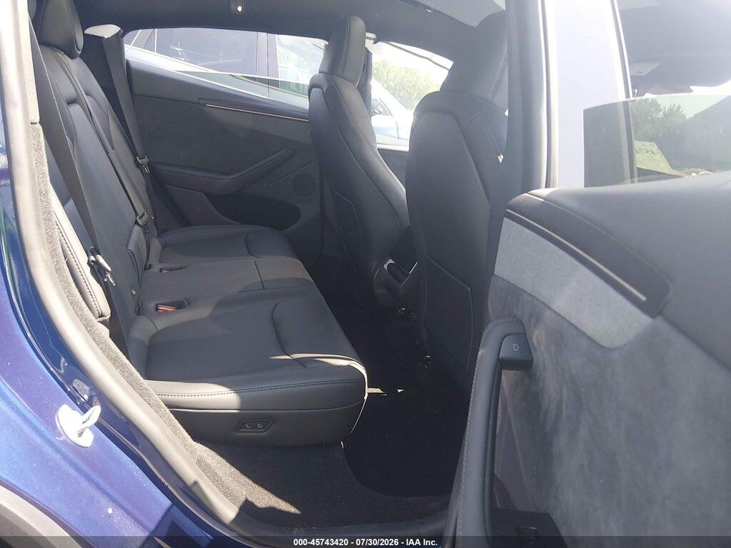 7SAYGDEE2TF598871 2026 TESLA MODEL Y photo no. 8