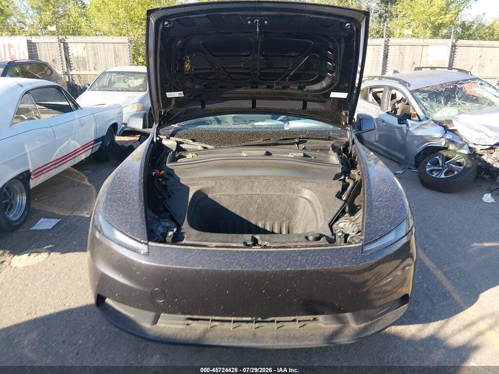 7SAYGDED1TA607774 2026 TESLA MODEL Y photo no. 10