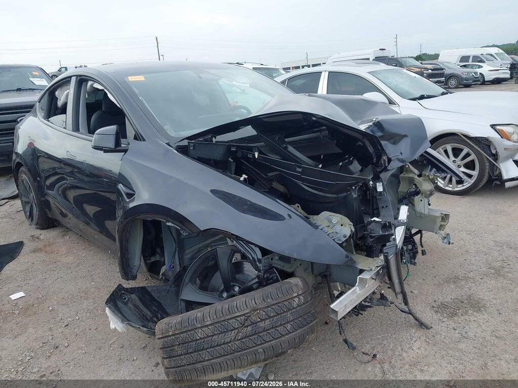 7SAYGDEE2TF411998 2026 TESLA MODEL Y photo no. 1
