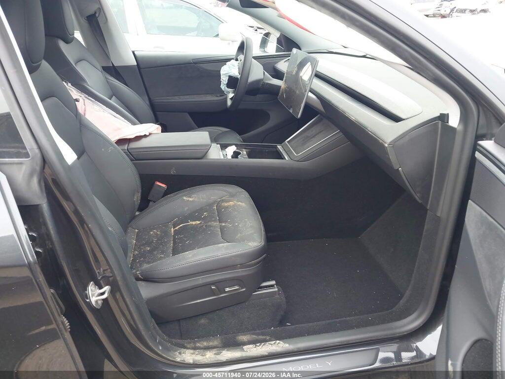 7SAYGDEE2TF411998 2026 TESLA MODEL Y photo no. 5