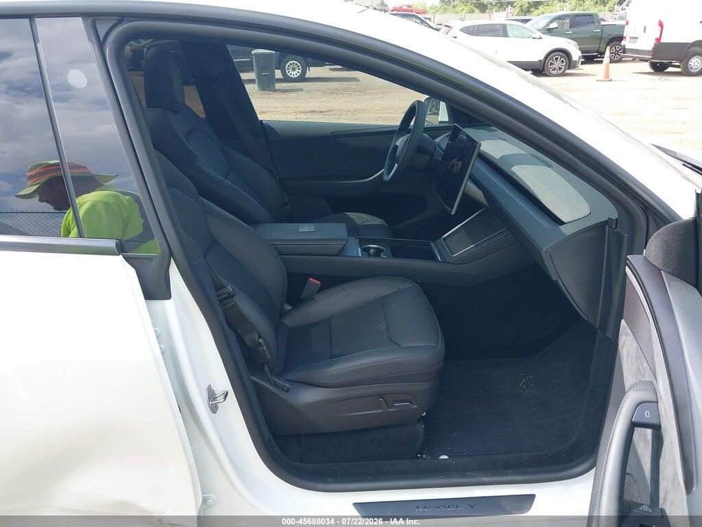 7SAYGDEE9TF603418 2026 TESLA MODEL Y photo no. 5