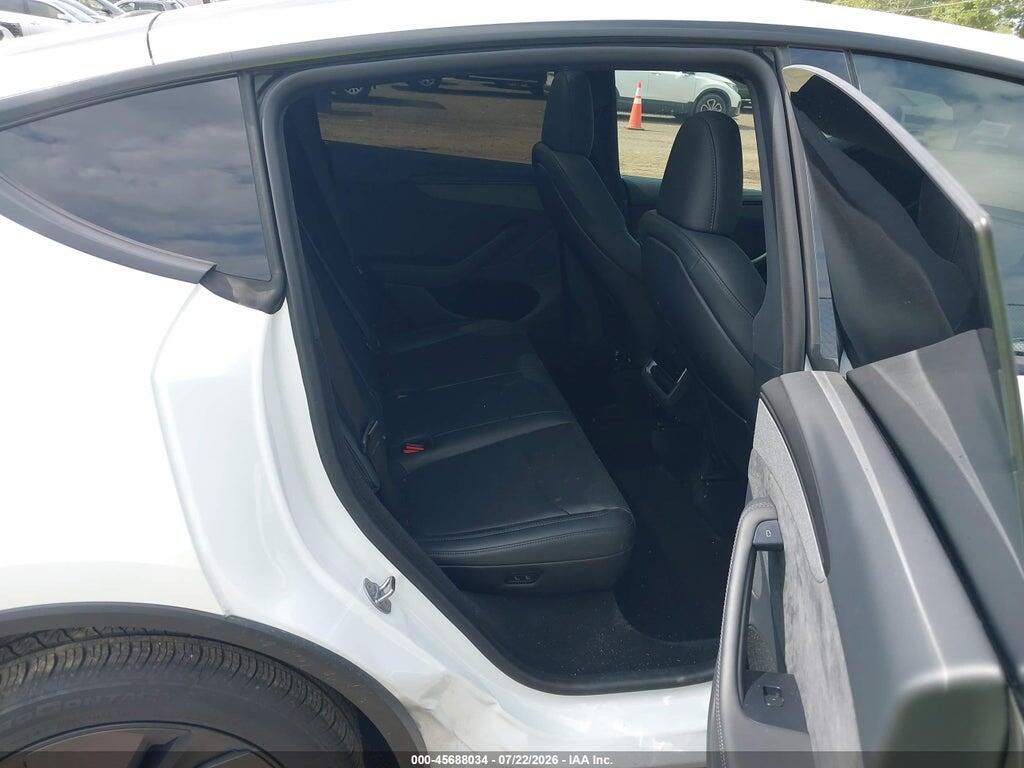 7SAYGDEE9TF603418 2026 TESLA MODEL Y photo no. 8