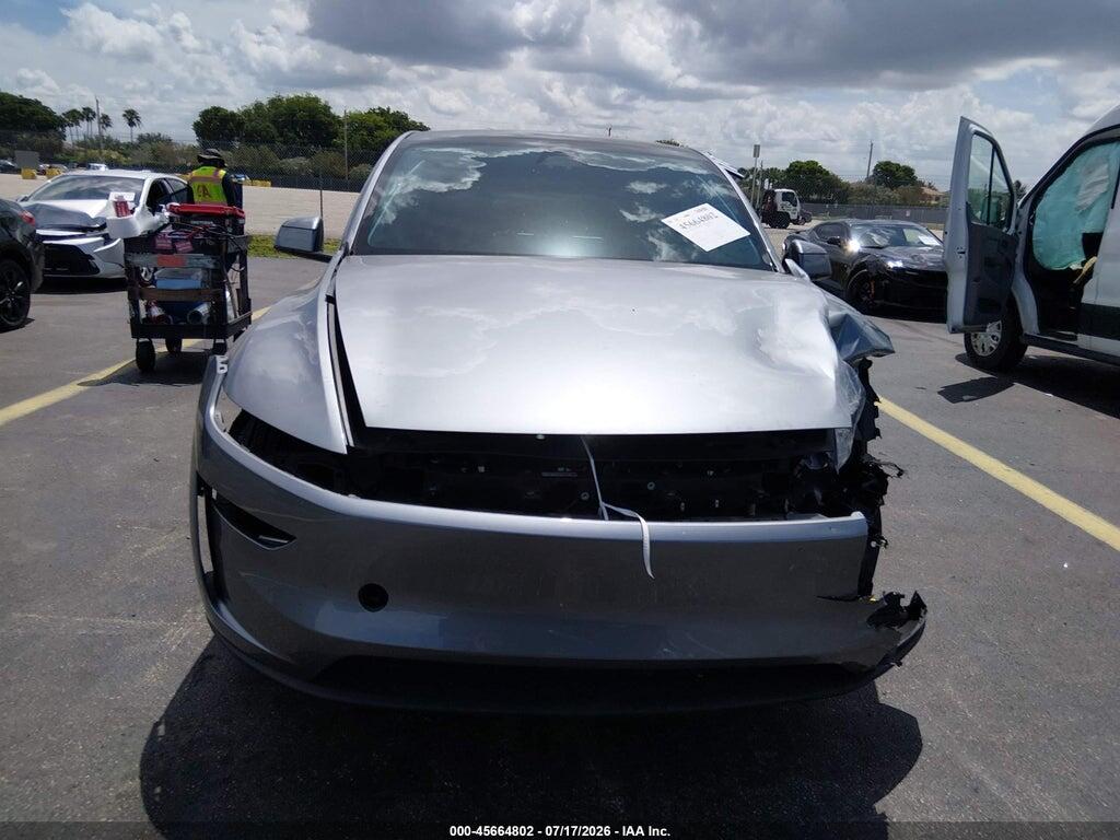 7SAYGDED3TF526875 2026 TESLA MODEL Y photo no. 10