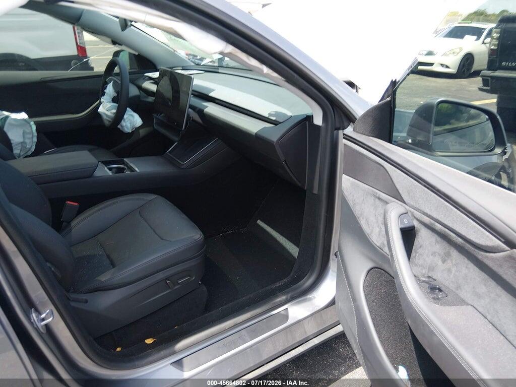 7SAYGDED3TF526875 2026 TESLA MODEL Y photo no. 5
