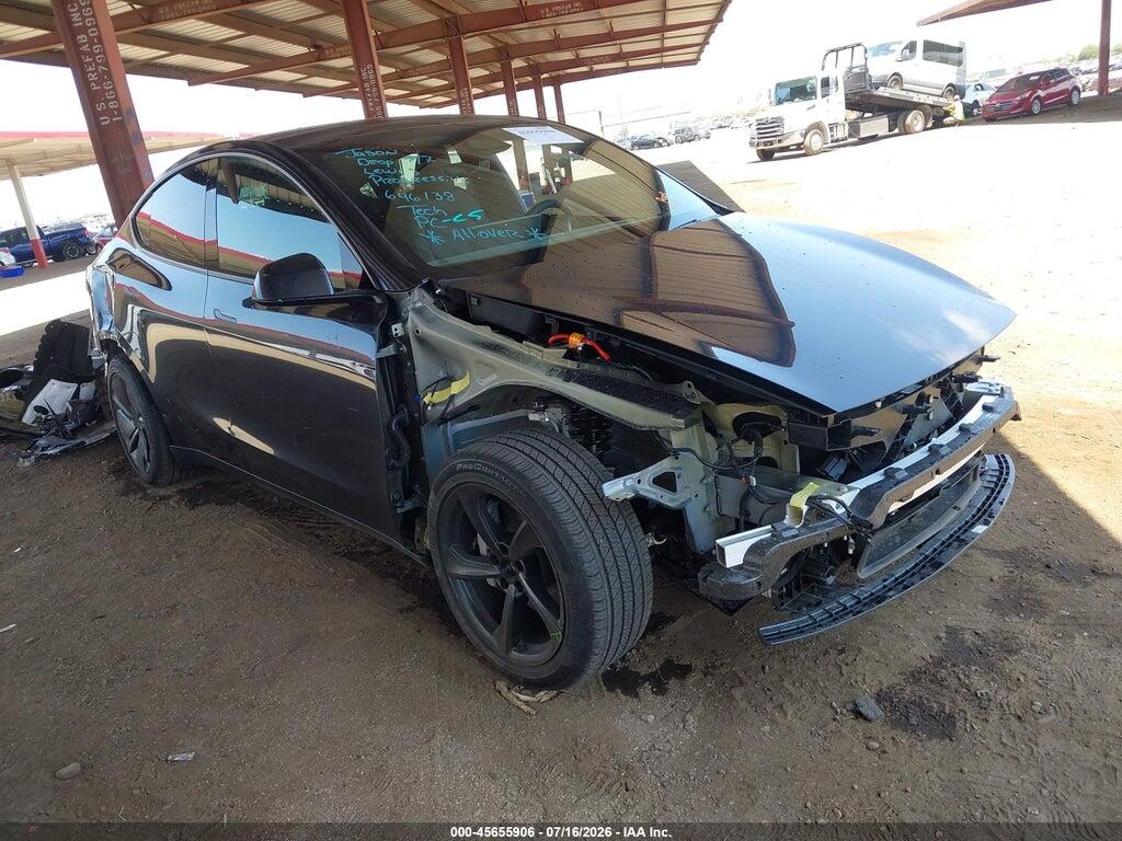 7SAYGDEDXTF646138 2026 TESLA MODEL Y photo no. 1
