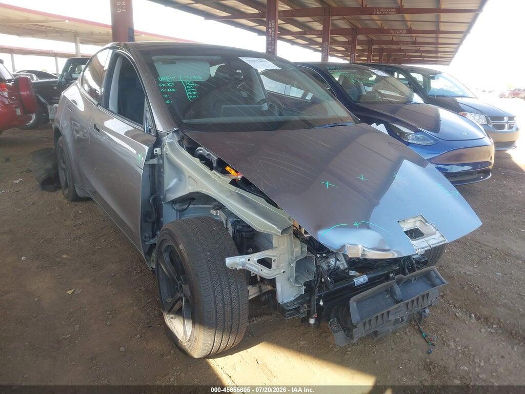 7SAYGDEE2TF404856 2026 TESLA MODEL Y photo no. 1